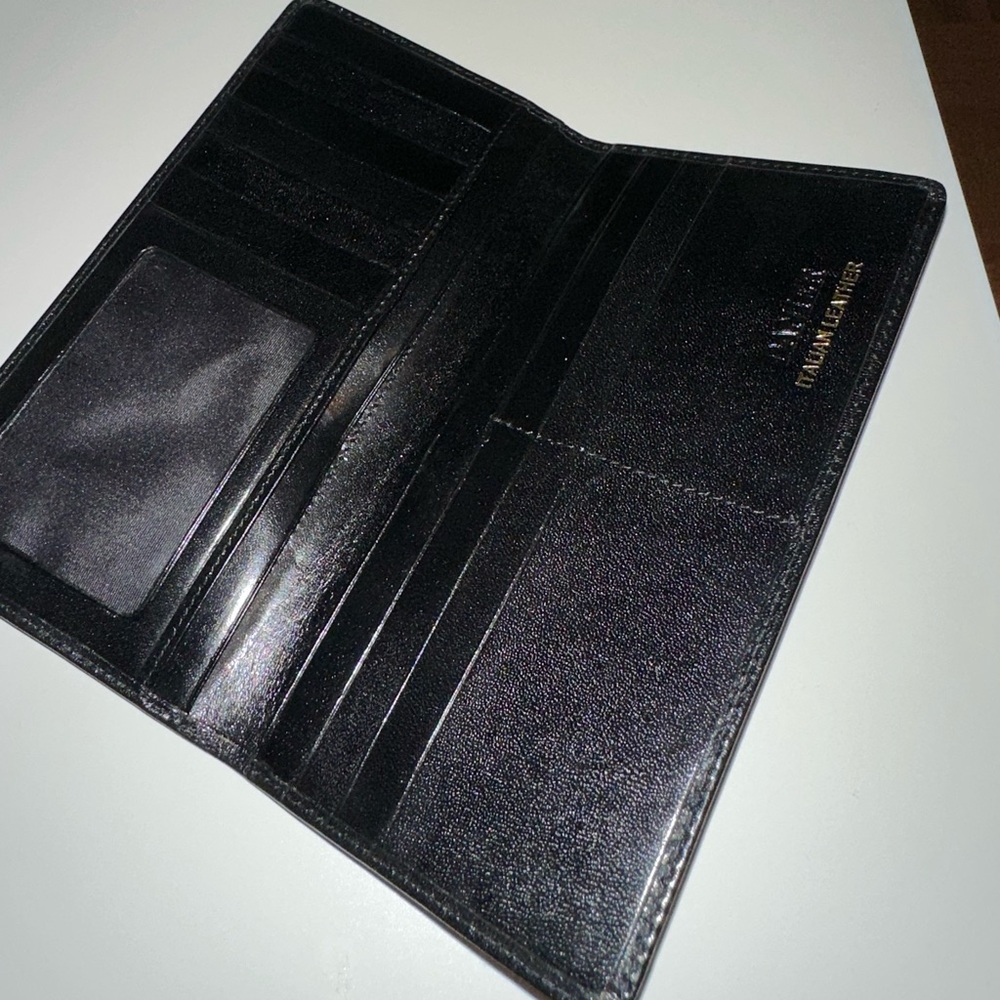 DANIER wallet Brand new 🤩
